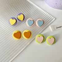 1 Pair Simple Style Classic Style Heart Shape Patchwork Arylic Alloy Ear Studs main image 3