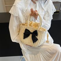 Women's Medium Braid Solid Color Vacation Beach Weave String Straw Bag main image 4