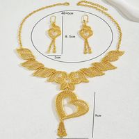 Elegante Nupcial Forma De Corazón Color Sólido Aleación Chapados en oro de 18k Mujeres Aretes Collar main image 2