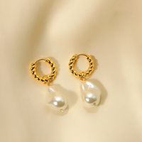 1 Pair IG Style Lady Classic Style Irregular Plating Inlay Copper Freshwater Pearl Zircon 18K Gold Plated Drop Earrings main image 4