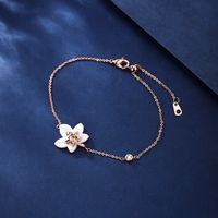 Wholesale Elegant Lady Flower Copper Inlay Rose Gold Plated Shell Bracelets main image 8