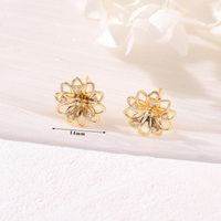 1 Paire Style Simple Fleur Incruster Le Cuivre Strass Boucles D'Oreilles sku image 1