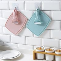 Simple Style Solid Color Plastic Cutter Chopping Board Peeler 3 Pieces Set main image 4