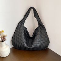 Women's Medium Pu Leather Solid Color Vintage Style Classic Style Weave Zipper Straw Bag sku image 9