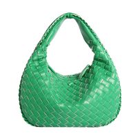 Women's Medium Pu Leather Solid Color Vintage Style Classic Style Weave Zipper Straw Bag sku image 1