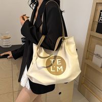 Women's Medium Pu Leather Letter Solid Color Basic Classic Style Sewing Thread Zipper Shoulder Bag main image 3