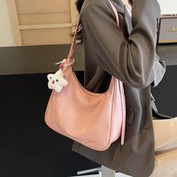 Women's Medium Pu Leather Solid Color Basic Classic Style Sewing Thread Zipper Underarm Bag main image 2