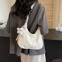 Women's Medium Pu Leather Solid Color Basic Classic Style Sewing Thread Zipper Underarm Bag sku image 2