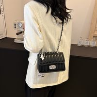 Women's Medium Pu Leather Solid Color Vintage Style Classic Style Sewing Thread Flip Cover Crossbody Bag main image 3