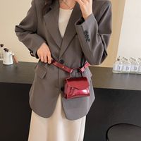 Women's Medium Pu Leather Solid Color Basic Classic Style Sewing Thread Flip Cover Crossbody Bag sku image 2