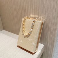 Women's Small Polyester Solid Color Elegant Classic Style Rhinestone Lock Clasp Evening Bag main image 3