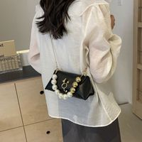 Women's Medium Pu Leather Solid Color Basic Classic Style Flip Cover Handbag sku image 1