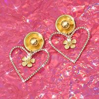 1 Pair Elegant Lady Geometric Heart Shape Inlay Alloy Rhinestones Drop Earrings main image 5