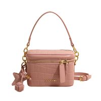 Women's Medium Pu Leather Solid Color Vintage Style Classic Style Sewing Thread Zipper Crossbody Bag sku image 4