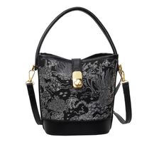 Women's Medium Pu Leather Solid Color Vintage Style Classic Style Sewing Thread Zipper Crossbody Bag sku image 1