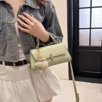 Women's Medium Pu Leather Solid Color Classic Style Sewing Thread Lock Clasp Crossbody Bag main image 5