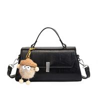 Women's Medium Pu Leather Solid Color Classic Style Sewing Thread Lock Clasp Crossbody Bag sku image 4