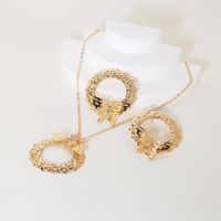 Elegant Simple Style Round Butterfly Iron Gold Plated Women's Jewelry Set main image 3