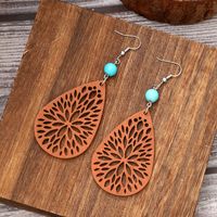 1 Pair Vintage Style Ethnic Style Simple Style Water Droplets Beaded Hollow Out Wood Drop Earrings main image 3
