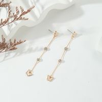 1 Pair Simple Style Classic Style Solid Color Inlay Zinc Alloy Rhinestones Drop Earrings main image 3