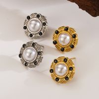 1 Pair Casual Simple Style Round Plating Inlay 304 Stainless Steel Artificial Pearls 18K Gold Plated Ear Studs main image 1