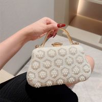 Women's Small Polyester Solid Color Elegant Beading Lock Clasp Evening Bag sku image 1