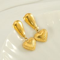 1 Pair Basic Modern Style Classic Style Heart Shape Plating 304 Stainless Steel 18K Gold Plated Drop Earrings main image 4