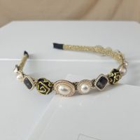 Women's Baroque Style Pearl Alloy Hair Band main image 2