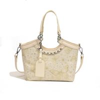 Women's Medium Pu Leather Solid Color Classic Style Sewing Thread Bucket Zipper Tote Bag sku image 1