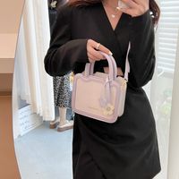 Women's Medium Pu Leather Color Block Cute Classic Style Sewing Thread Zipper Crossbody Bag main image 3