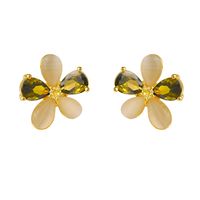 1 Pair Vacation Simple Style Flower Plating Inlay Copper Rhinestones Opal Zircon 14K Gold Plated Ear Studs main image 2