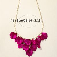 Wholesale Jewelry Elegant Lady Sweet Petal Alloy Plastic Pendant Necklace main image 2