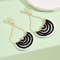 1 Pair Casual Simple Style Geometric Heart Shape Beaded Alloy Drop Earrings main image 5