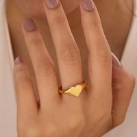 316 Stainless Steel  14K Gold Plated Classic Style Heart Shape Solid Color Rings main image 4