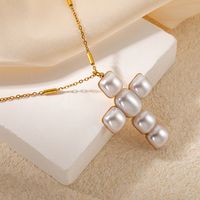 304 Stainless Steel Gold Plated Elegant Modern Style Plating Inlay Cross Pearl Pendant Necklace main image 6