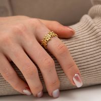 Simple Style Classic Style Flower 304 Stainless Steel 18K Gold Plated Rings In Bulk main image 1