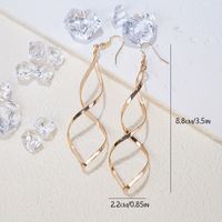 1 Pair Elegant Classic Style Tassel Side Stripe Hollow Out Alloy Drop Earrings main image 2