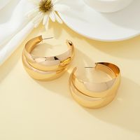 1 Pair Modern Style Sweet Classic Style C Shape Geometric Solid Color Alloy Gold Plated Hoop Earrings main image 3