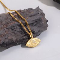 Copper 18K Gold Plated Casual Simple Style Inlay Star Moon Eye Zircon Pendant Necklace main image 1