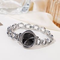 Casual Simple Style Solid Color Jewelry Buckle Quartz Women's Watches sku image 8