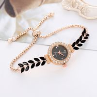 Casual Simple Style Leaves Jewelry Buckle Quartz Women's Watches main image 3