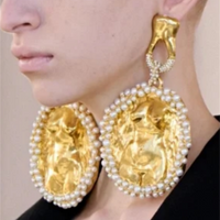 1 Pair Retro Exaggerated Baroque Style Oval Plating Inlay Arylic Alloy Steel Artificial Pearls Rhinestones Gold Plated Drop Earrings main image 11