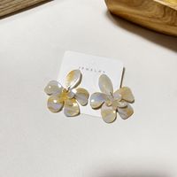 1 Pair Exaggerated Sweet Flower Stoving Varnish Acetic Acid Sheets Ear Studs main image 4
