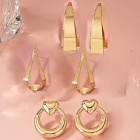 3 Pairs Elegant Luxurious British Style Heart Shape Alloy Gold Plated Ear Studs sku image 1