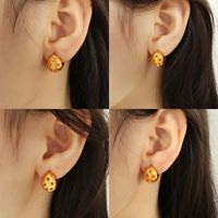 1 Pair Retro Luxurious Modern Style Round Plating Inlay 304 Stainless Steel Rhinestones 18K Gold Plated Ear Studs main image 3