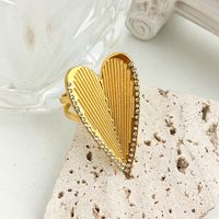 304 Stainless Steel 14K Gold Plated Casual Sexy British Style Plating Pentagram Heart Shape Flower Rings main image 2