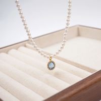 Basic Modern Style Classic Style Oval Imitation Pearl Copper Inlay Artificial Rhinestones Glass Gold Plated Women's Pendant Necklace main image 6