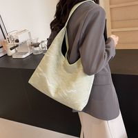 Women's Medium Pu Leather Solid Color Basic Classic Style Pillow Shape Magnetic Buckle Underarm Bag sku image 3
