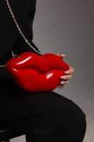 Women's Small Pu Leather Lips Fashion Profiled Zipper Chain Bag main image 3