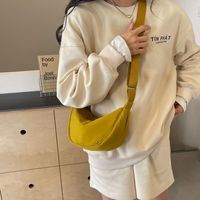 Women's Medium Cloth Solid Color Classic Style Streetwear Zipper Crossbody Bag main image 7